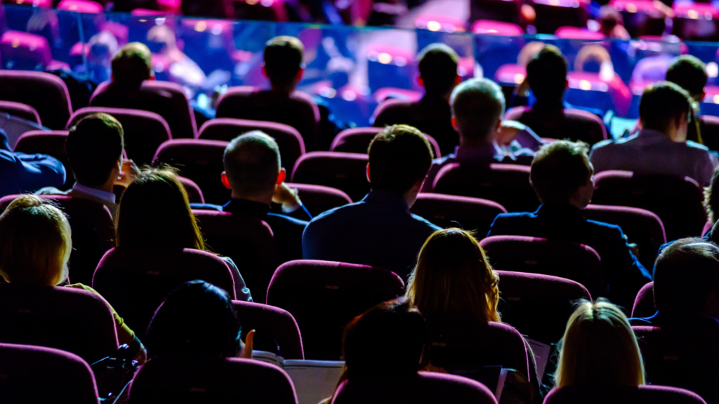 Audience listens to the speech of the lecturer in the conference hall